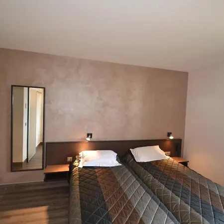 莱斯艾利泽斯餐厅酒店 酒店 3*