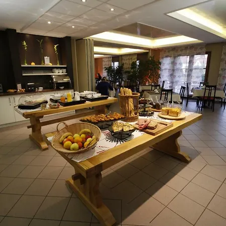 Hotel Restaurant Les Alizés 3*