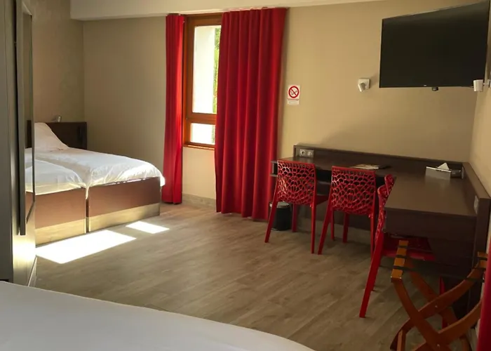 فندق ومطعم لي أليزيس 3* Lipsheim