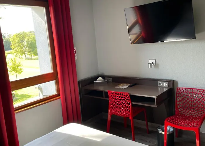 فندق ومطعم لي أليزيس 3* Lipsheim