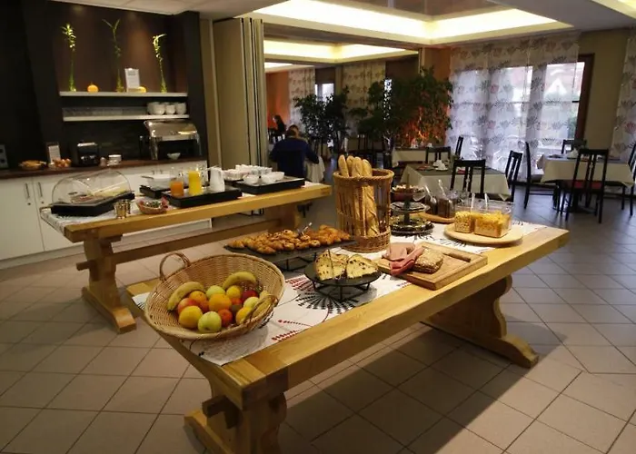 Hotel Restaurant Les Alizes 3*